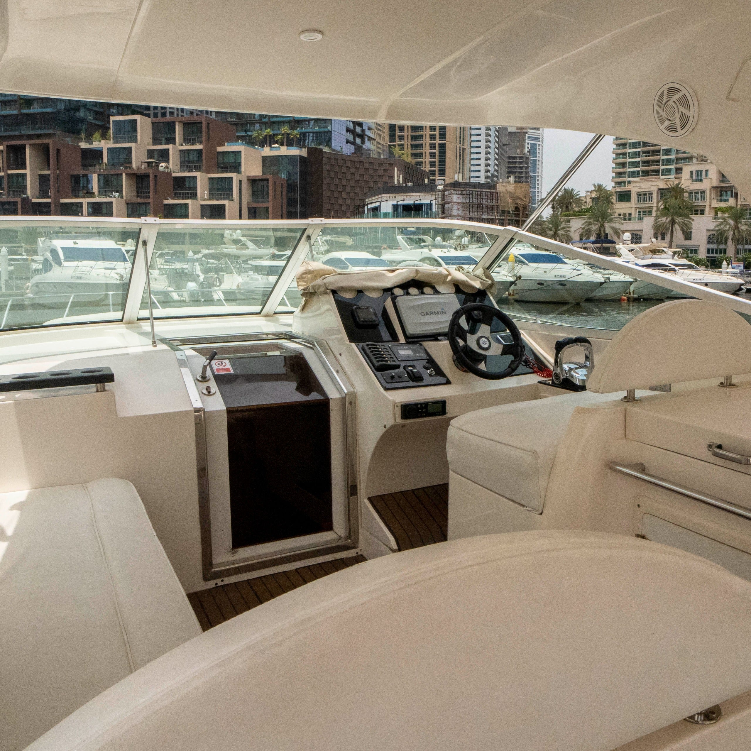 Oryx 40 FT Mini Yacht