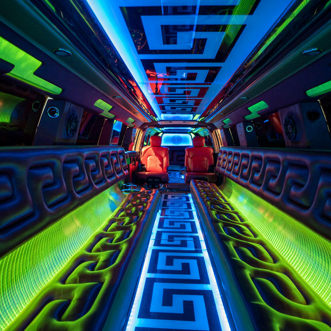 Infiniti Versace Limo Rental Infiniti Versace Limo Rental.