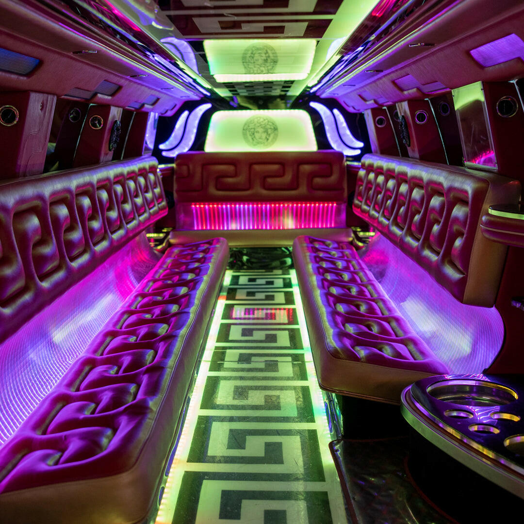 Infiniti Versace Limo Rental Infiniti Versace Limo Rental.