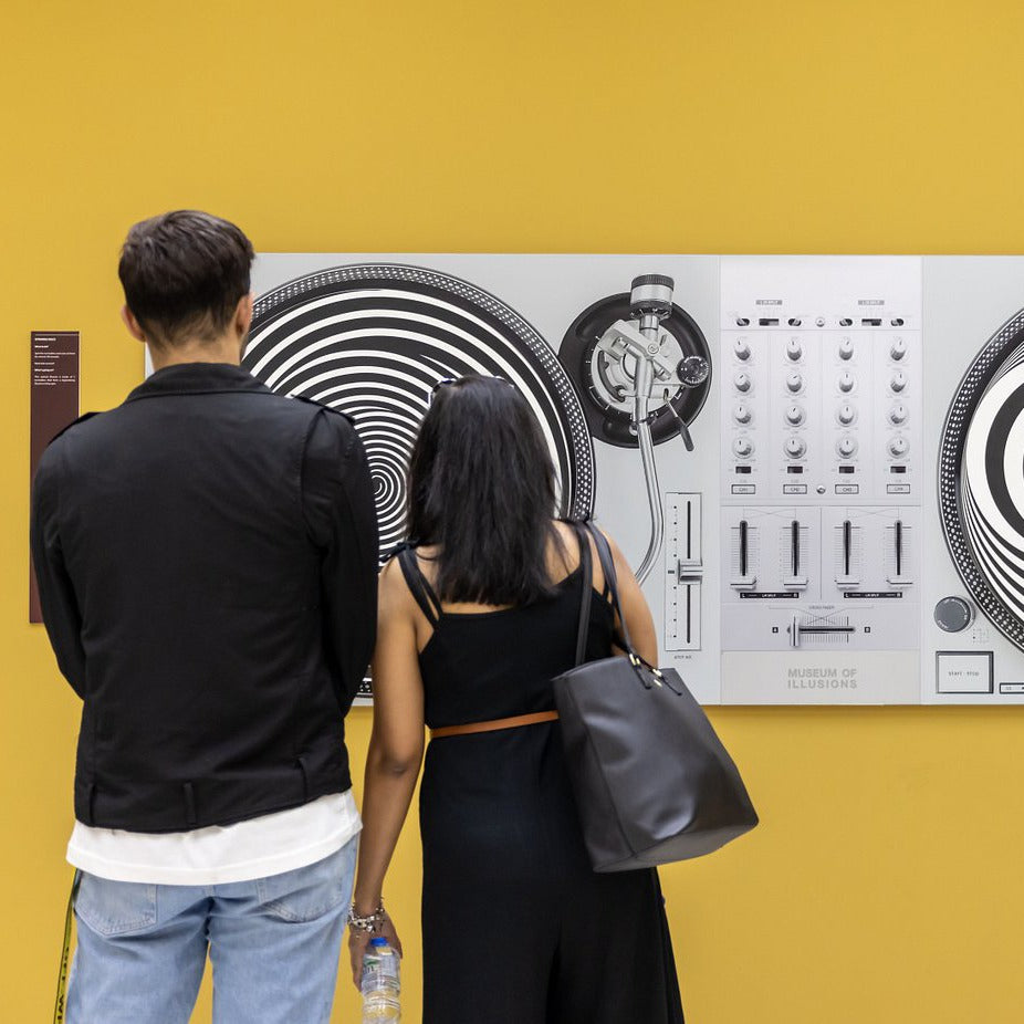 Museum of Illusions Dubai Tickets