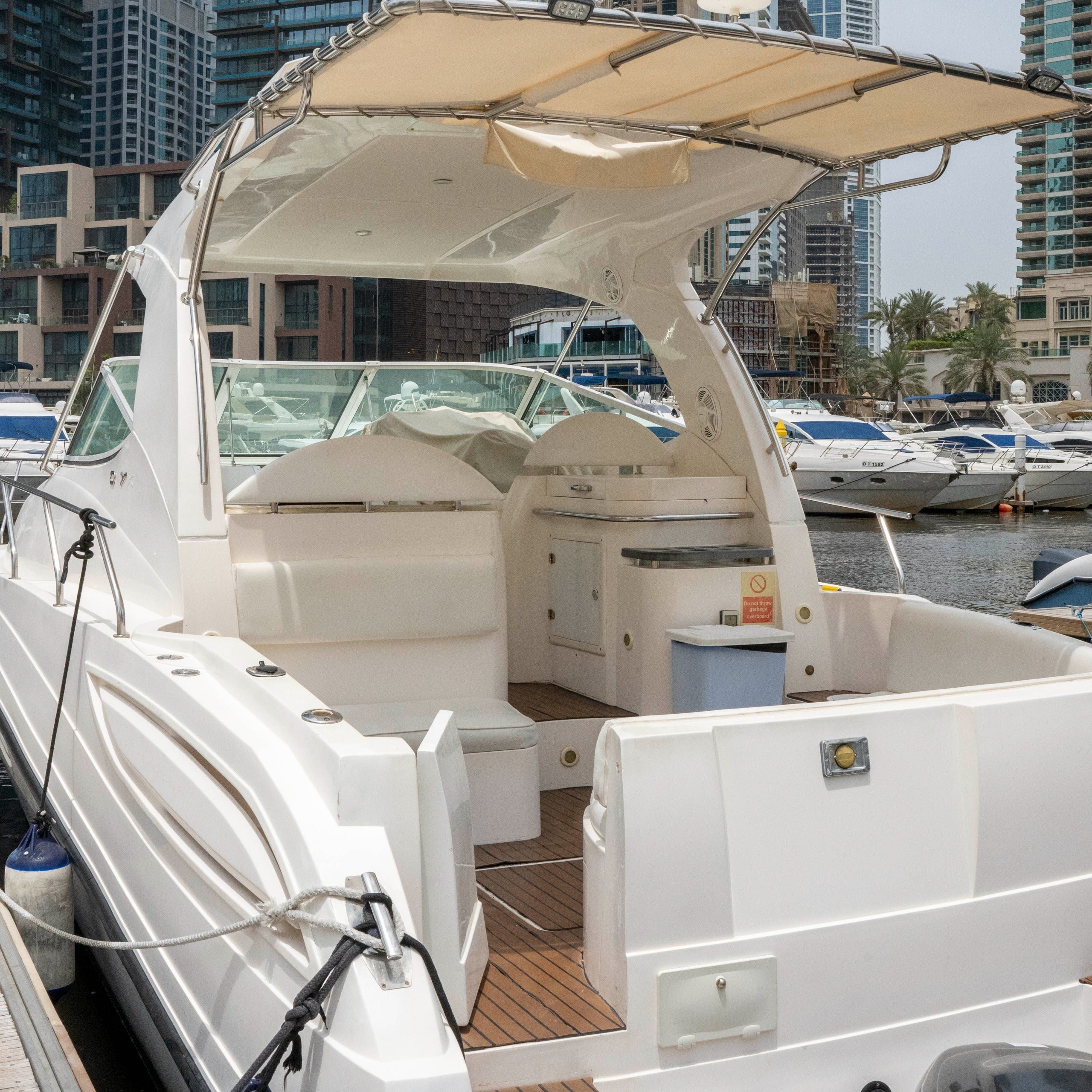 Oryx 40 FT Mini Yacht